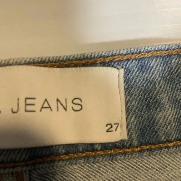 IRO Genn Blue Distressed Silver Detailing Chain Jeans Womens Size 27 ($325) - Picture 16 of 16